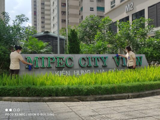 ve-sinh-bien-bang-khu-chung-cu