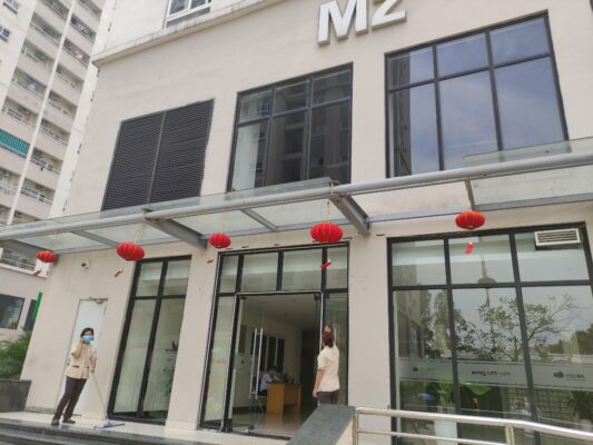 ve-sinh-lam-sach-toa-nha-chung-cu